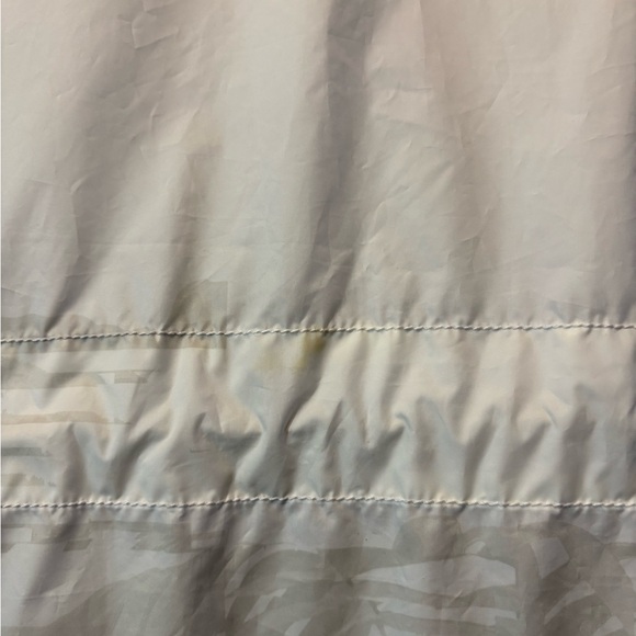 NIKE NSW White Long Leaf Printed Windbreaker Parka Jacket - Picture 15 of 16